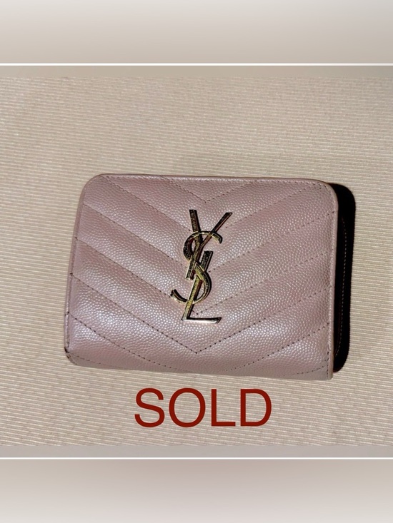Yves Saint Laurent Handbags - ✨Host Pick✨ Yves Saint Laurent Preloved Pale pink Quilted bifold Leather Wallet